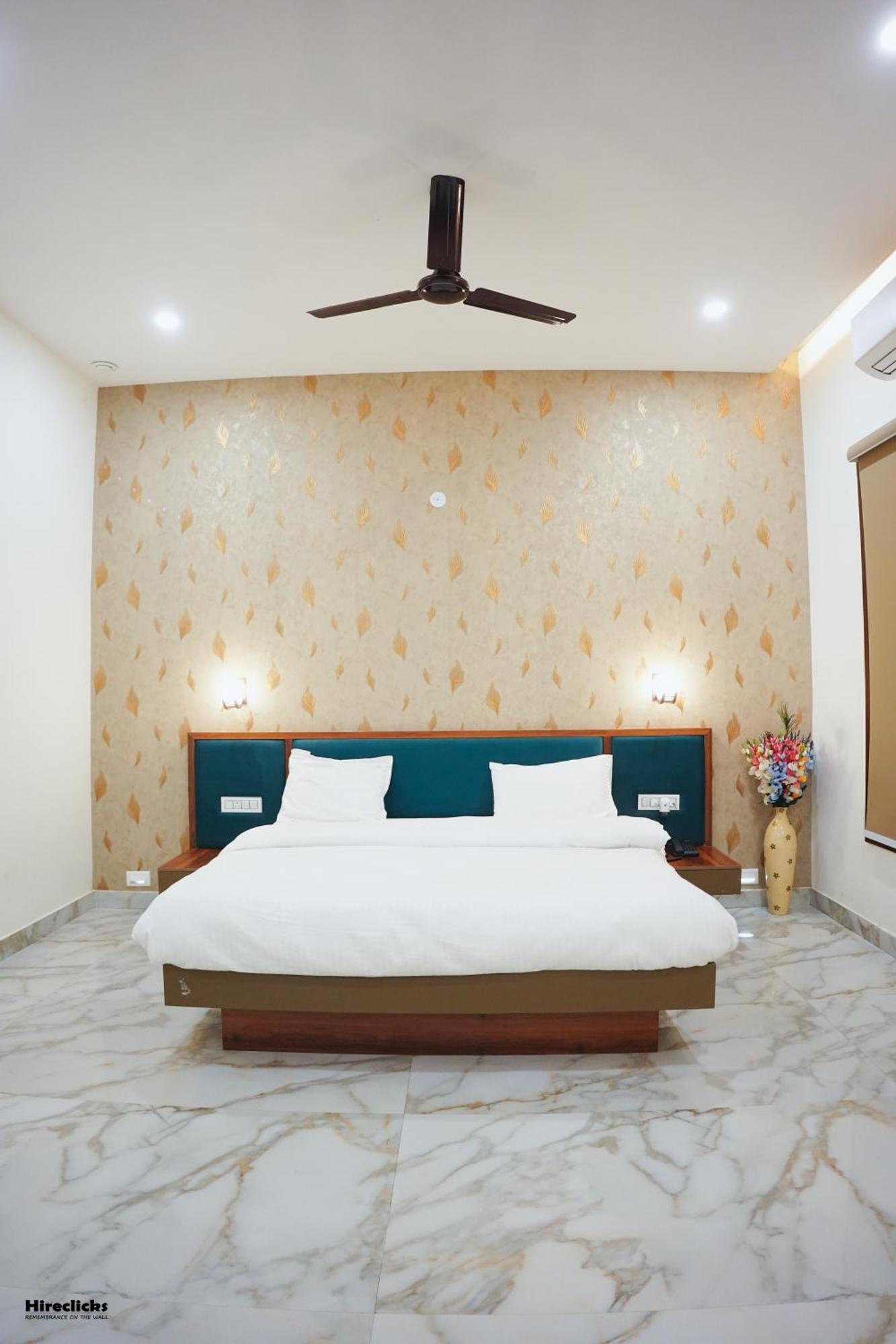 The Krati Resort & Convention Centre Bareilly Exterior photo