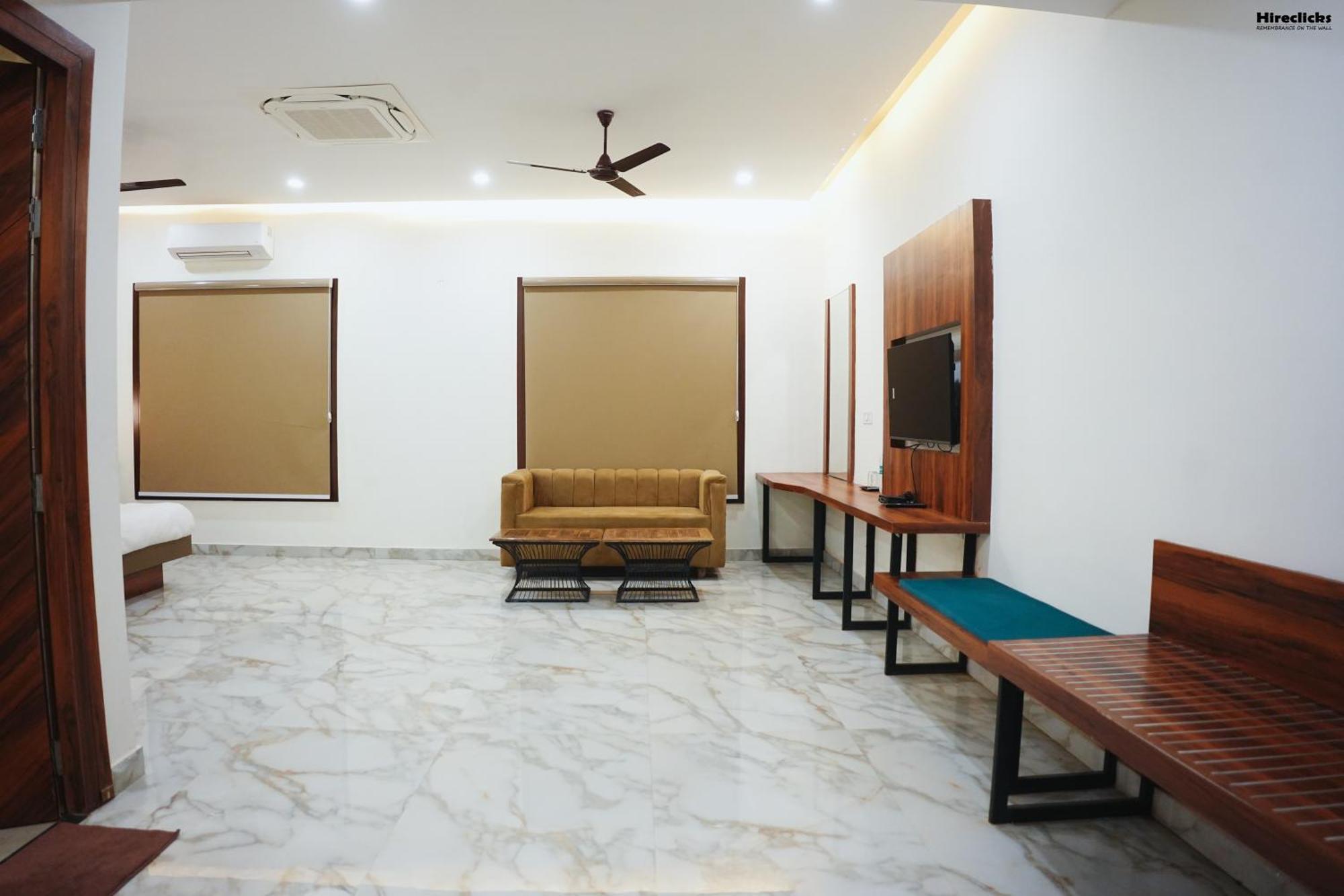 The Krati Resort & Convention Centre Bareilly Exterior photo
